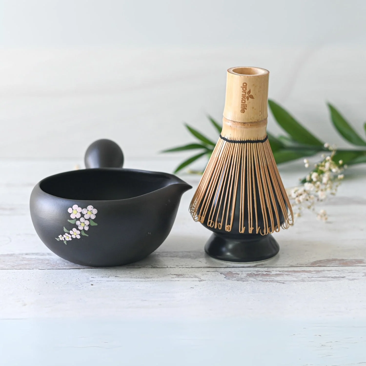 Aprika Life Black Flowers Ceramic Matcha Bowl with Spout - Image 4