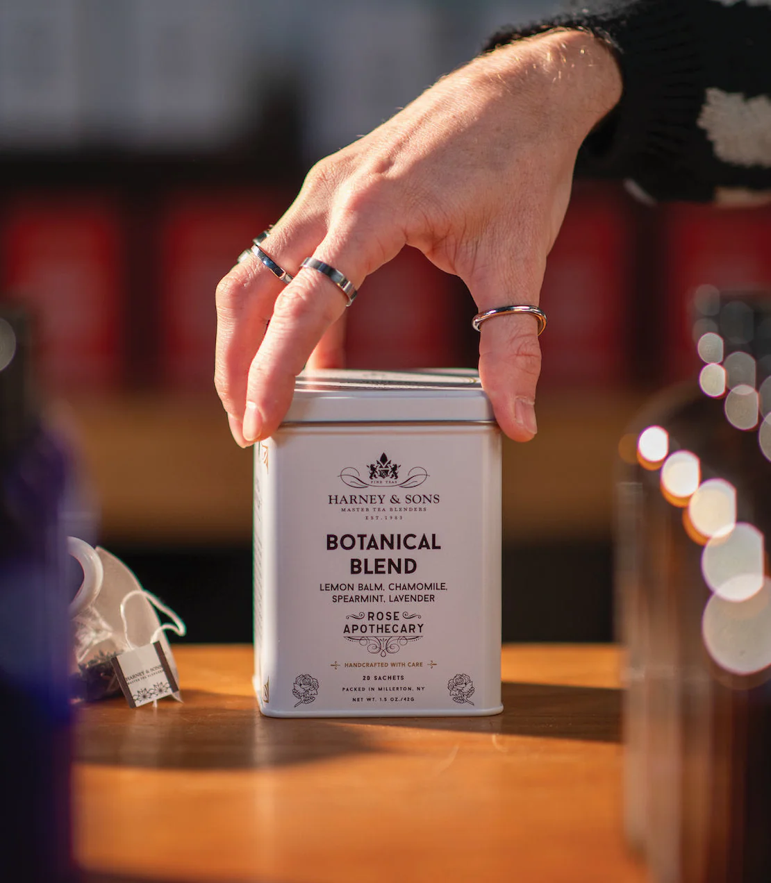 Harney & Sons Botanical Blend, Tin of 20 Sachets - Image 2