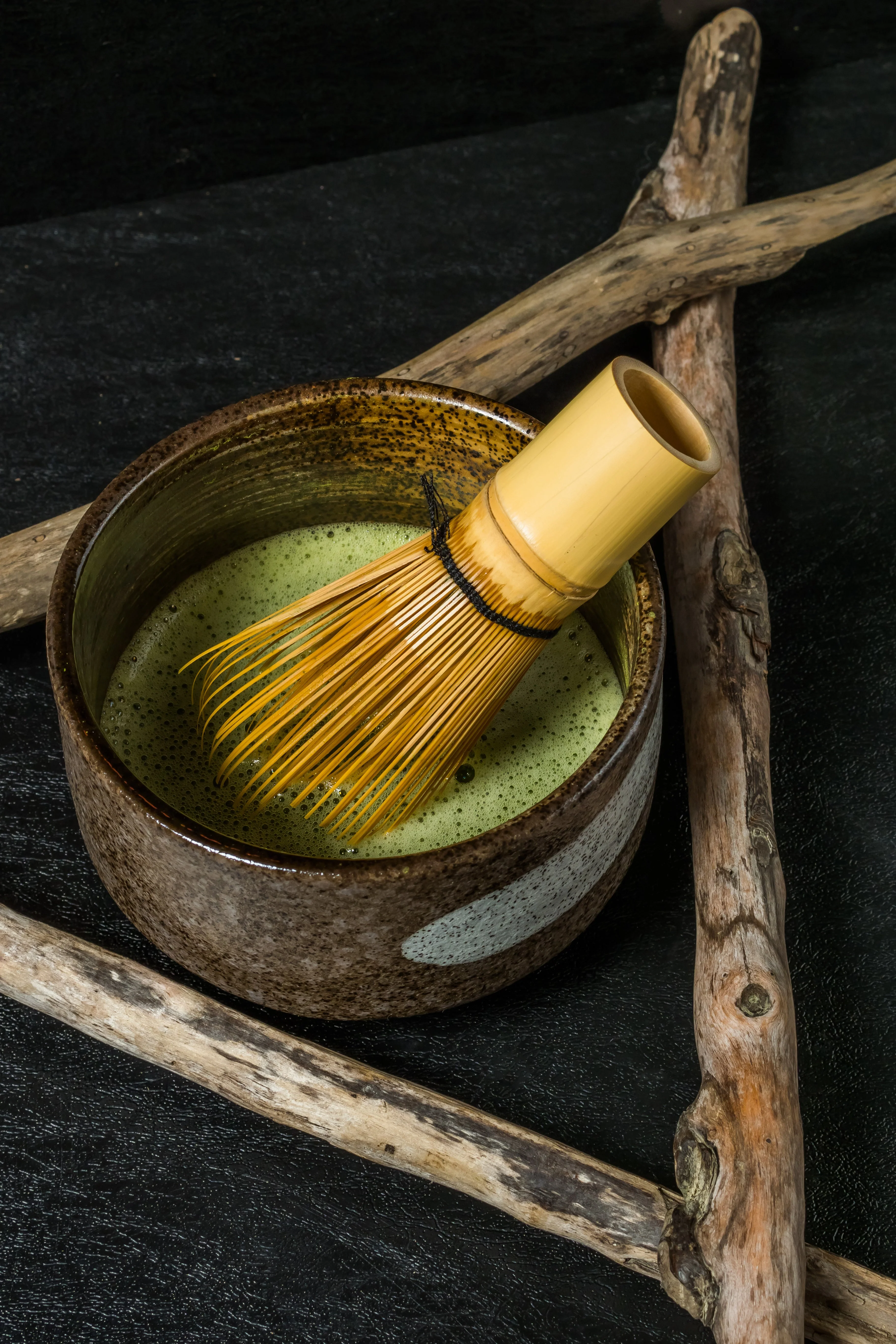 Inoue Tea Brushstroke Brown Mino-yaki Chawan - Japanese Matcha Bowl - Image 4