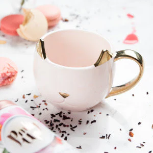 Pinky Up Chloe Pink Cat Mug - Image 3