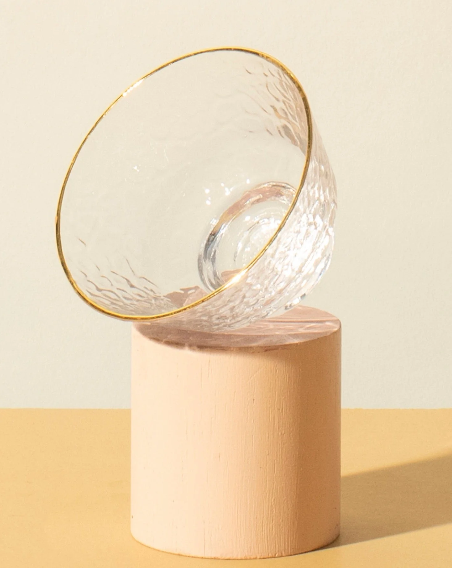 The Qi Gold rim glass cups (2) - Image 5