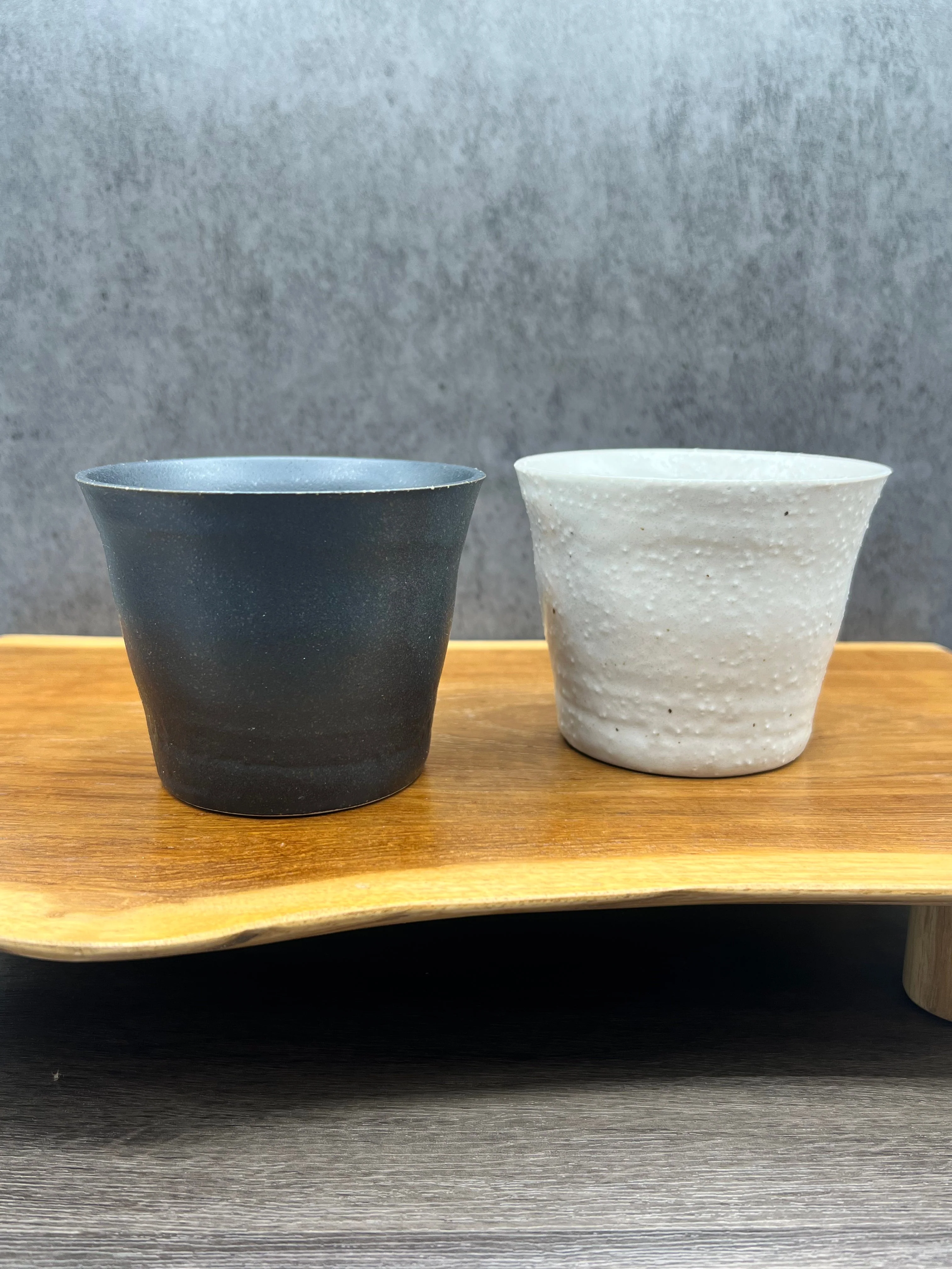 Inoue Tea Kuro Black Tesshin Mino-yaki Yunomi - Japanese Teacup - Image 7
