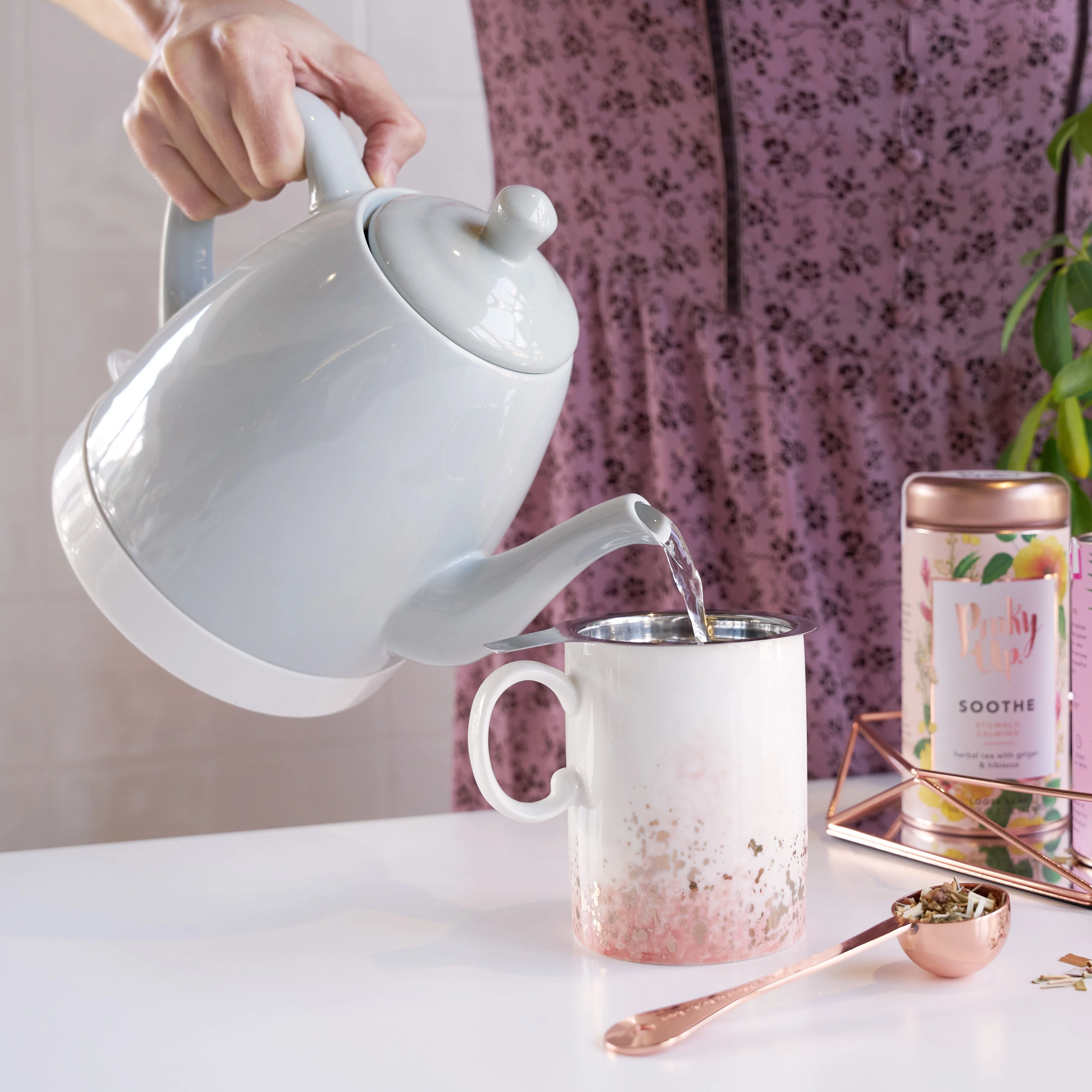 Pinky Up Noelle Ceramic Electric Tea Kettle in Grey - Image 3
