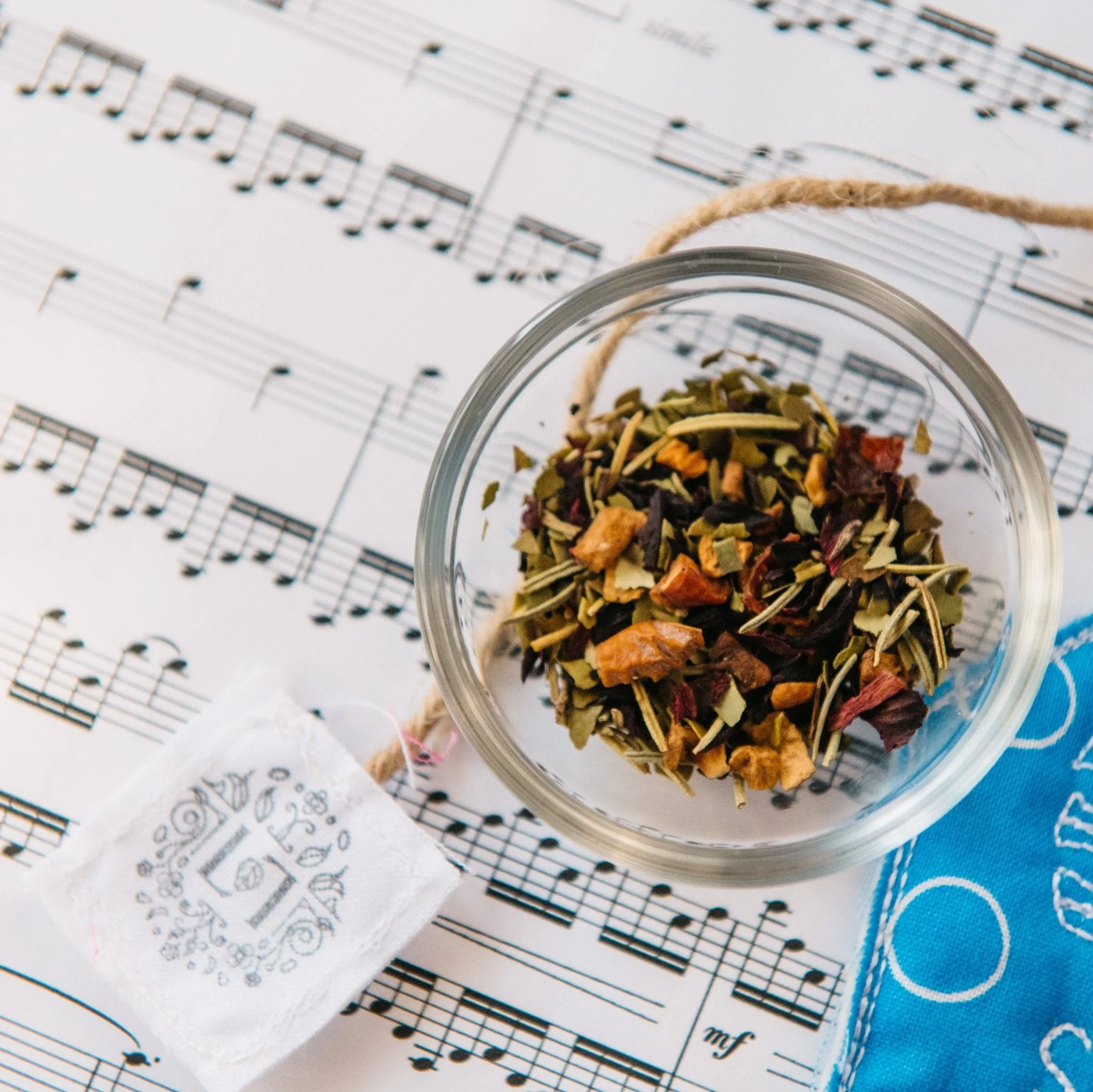 Leaves of Leisure Sun Soaked Tea - Image 4
